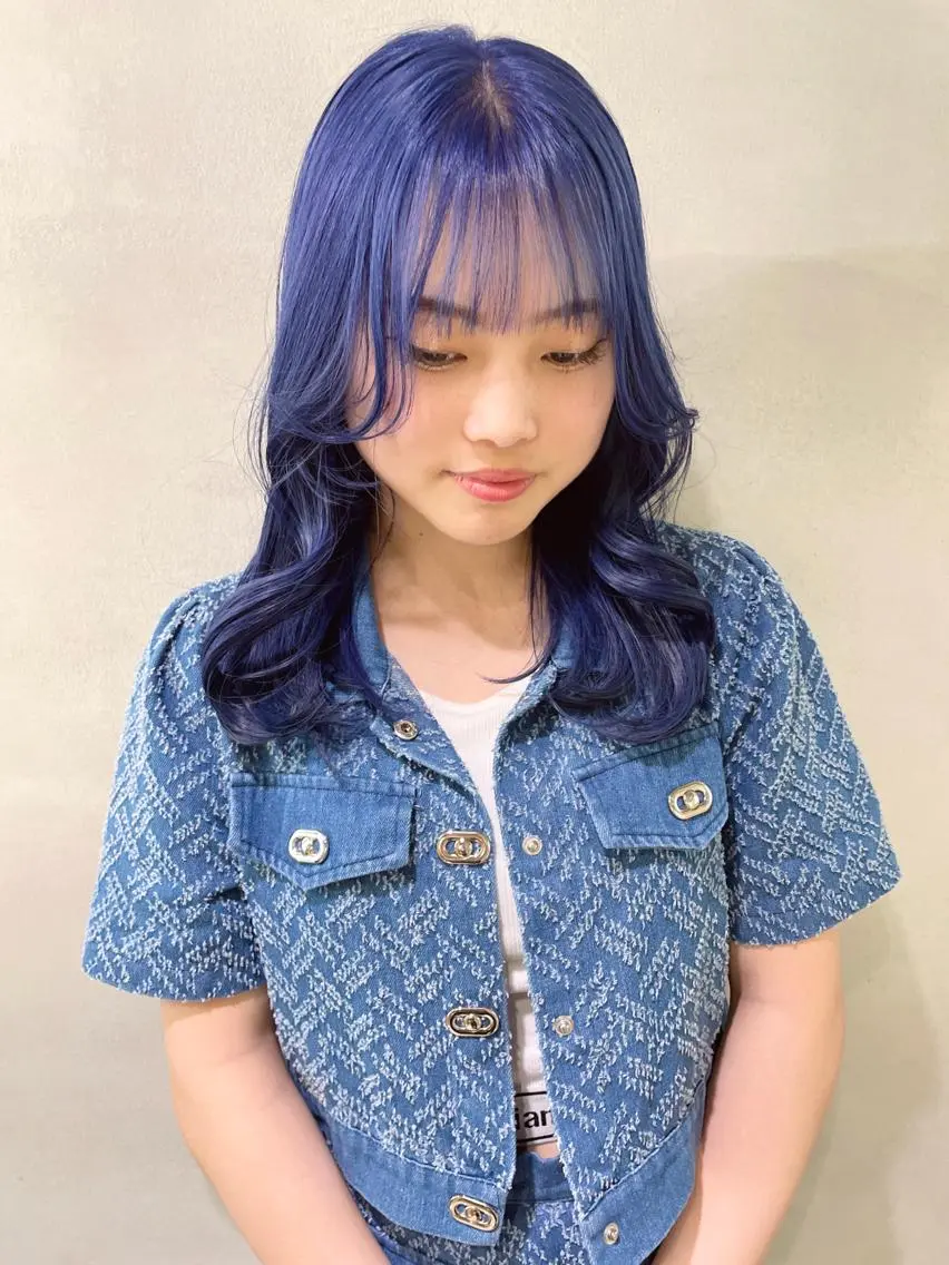 セミロング カラー ブリーチ ブルーカラー ハイトーンカラー 心斎橋/ブリーチ minamiのヘアスタイル
