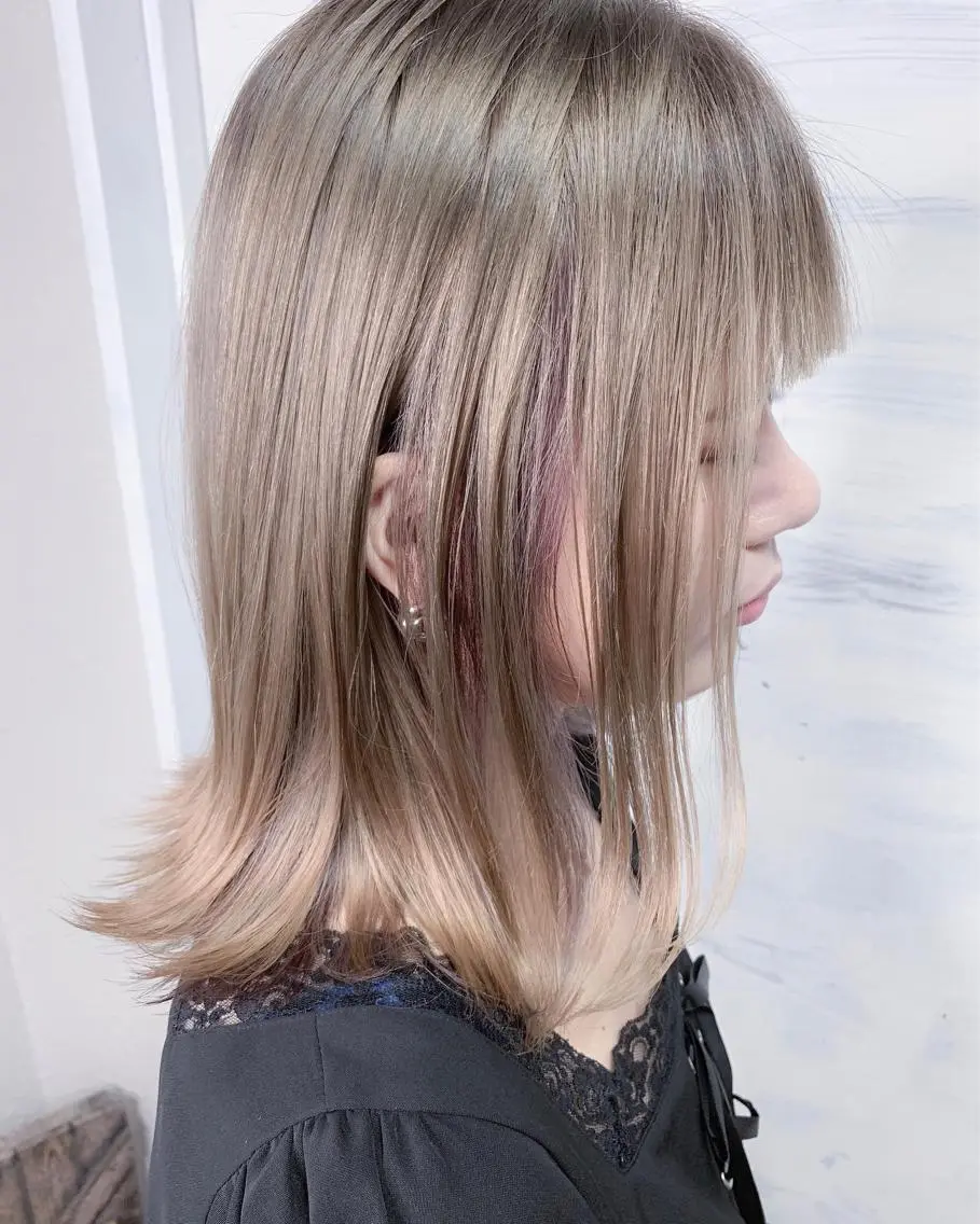 ミディアム カラー ベージュカラー ブリーチ ハイトーンカラー ラベンダーカラー BOX mico.のヘアスタイル