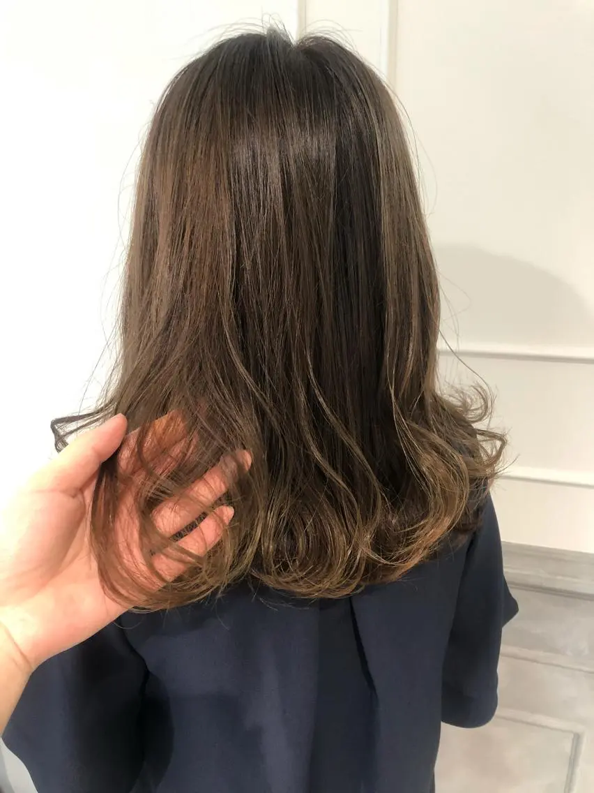 セミロング カット ヘアカラー ♡美髪•艶髪♡砂川 なつきのヘアスタイル