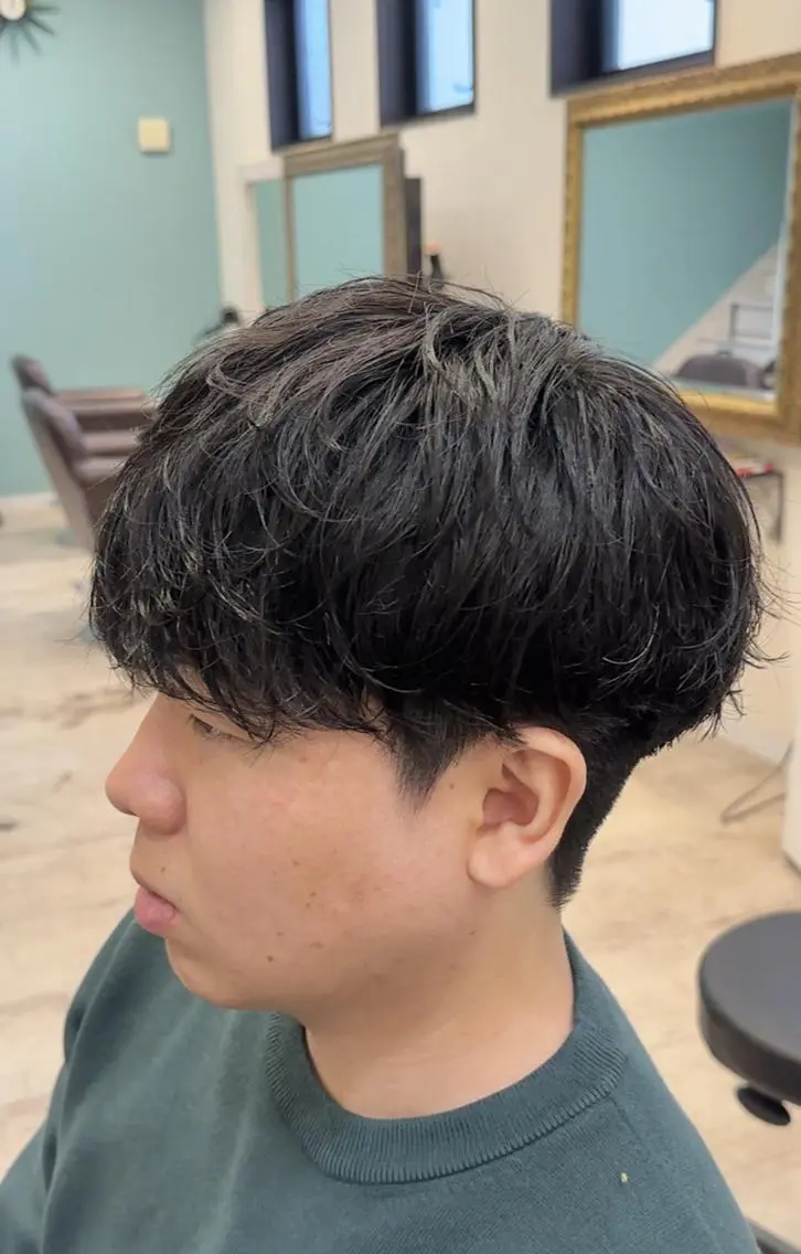 メンズ パーマ カット RITZ 小平颯真のヘアスタイル