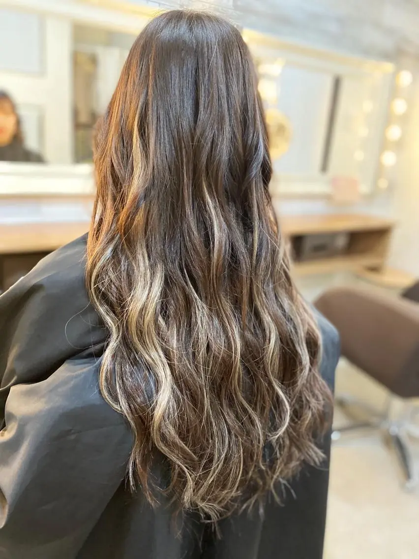 ロング カラー ヘアアレンジ シールエクステ ハイライトカラー ボブ エクステ ハイライト エクステ Hair Make Salon ZEROのヘアスタイル