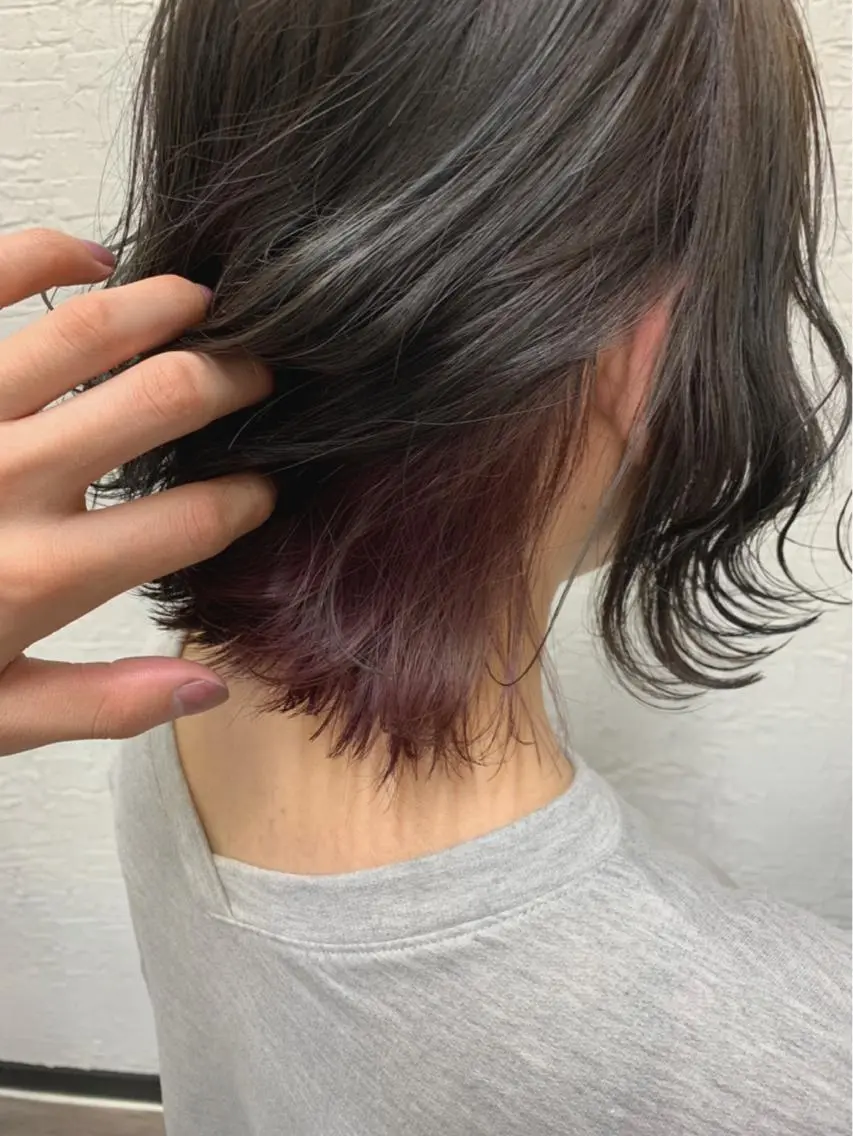 ショート ヘアカラー 須佐 勝也のヘアスタイル