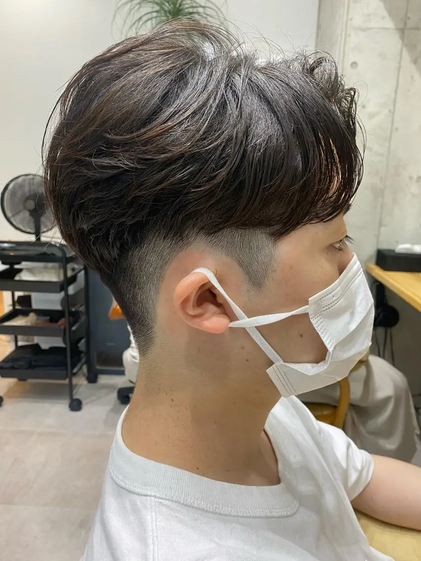 ショート パーマ メンズ 似合う髪型見つけます AYAKAのヘアスタイル
