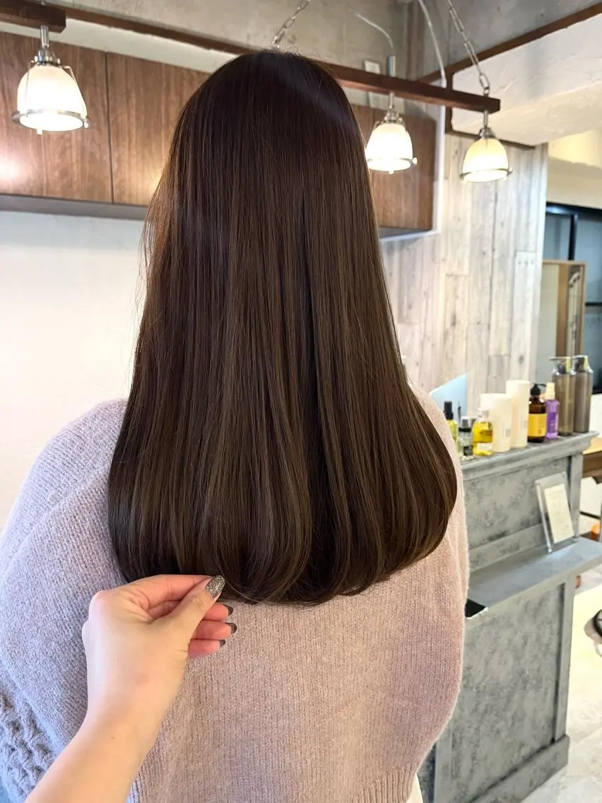 セミロング カラー カット ヘアカラー トリートメント MAYU 💚森下のヘアスタイル