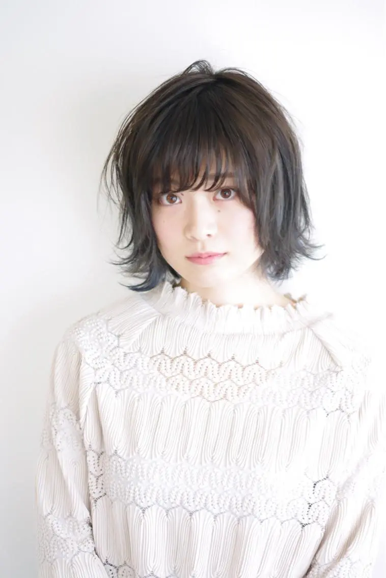 ショート カラー 外ハネヘア カット ヘアカラー トリートメント 松田 光雄のヘアスタイル