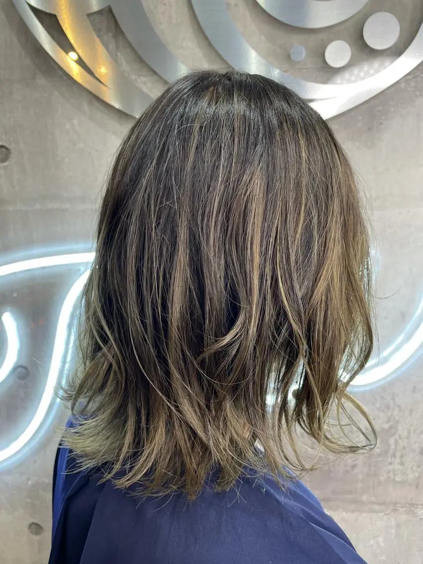 セミロング カラー パーマ ヘアアレンジ メンズ ネイル マツエク・マツパ シールエクステ メンズバレイヤージュ メンズハイライト メンズインナーカラー メンズ韓国風 北千住10分 肥高　壮汰のヘアスタイル