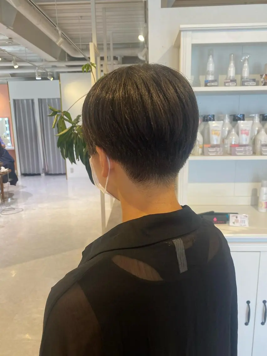 ショート カット トリートメント 梛木 唯のヘアスタイル