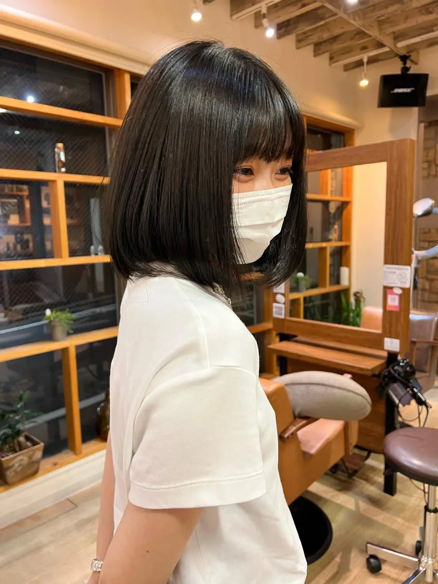 ショート カラー miku 三ノ輪のヘアスタイル