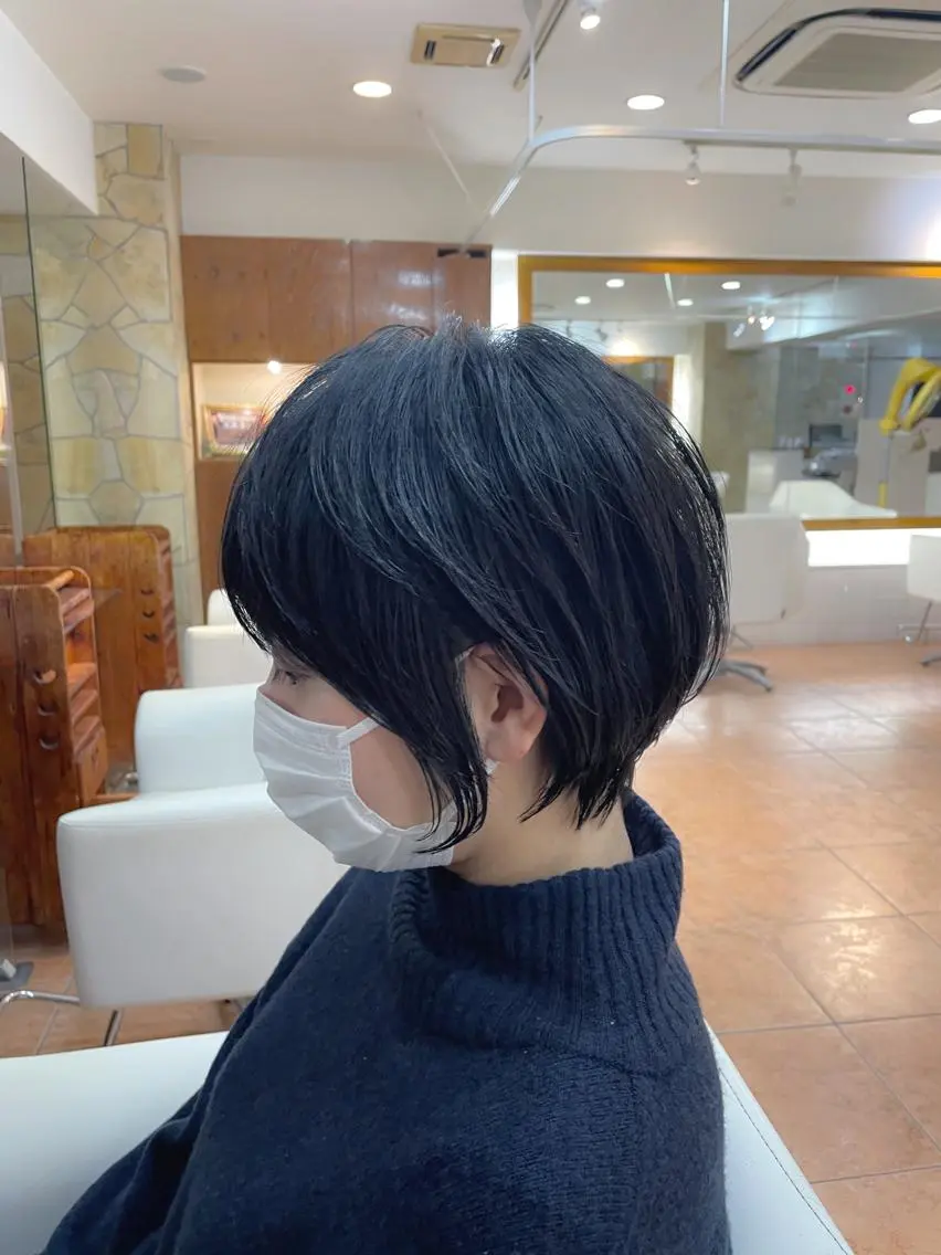 ショート ショートボブ ハンサムショート 丸みショート ボブ くびれヘア 💎桑原勇志/ ショート/ハイトーンのヘアスタイル