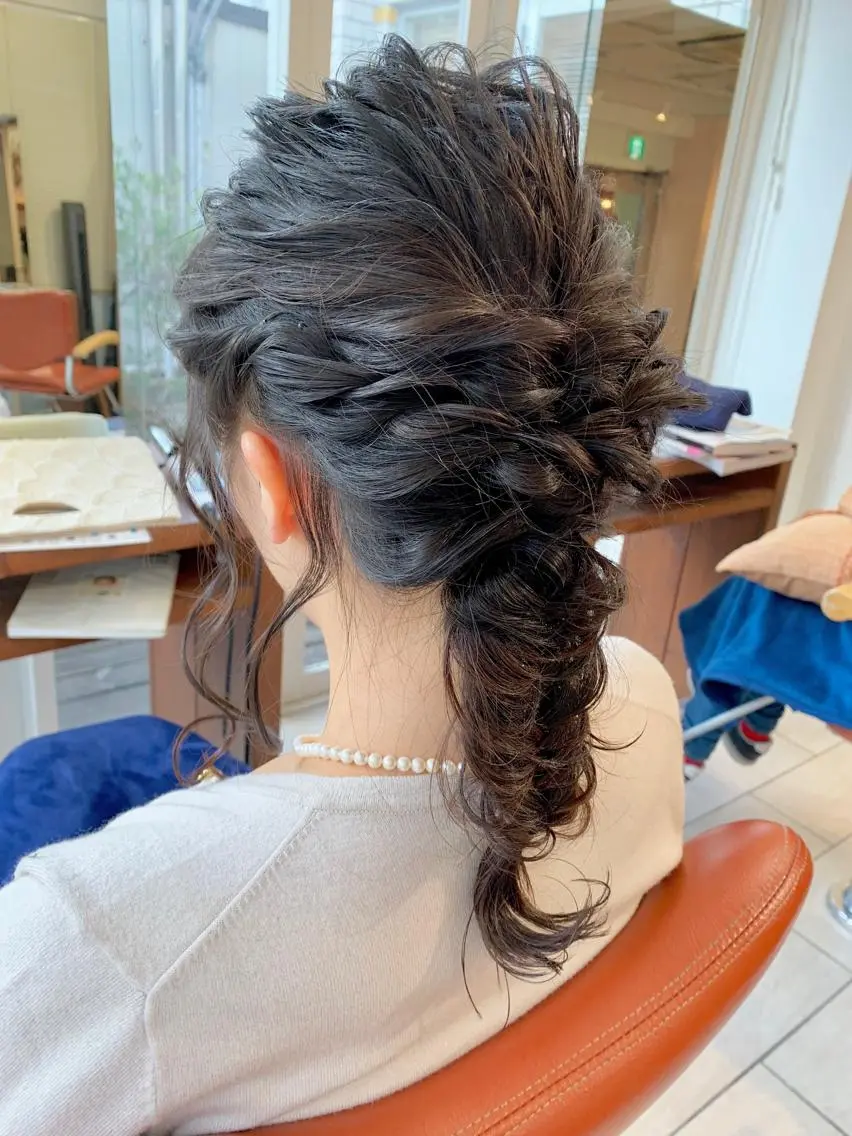 セミロング カラー パーマ ヘアアレンジ 加藤 綾華のヘアスタイル