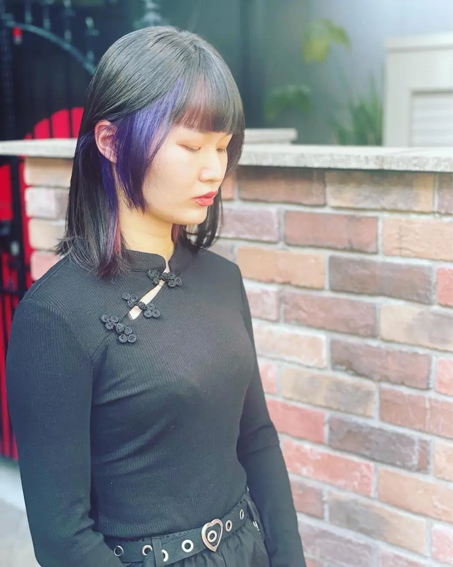 カラー SLIME Seiのヘアスタイル
