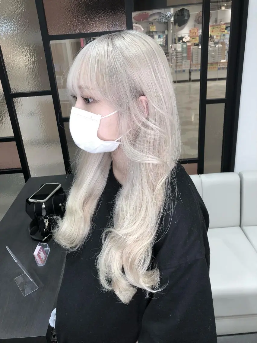 ロング カラー LOOP hairのヘアスタイル