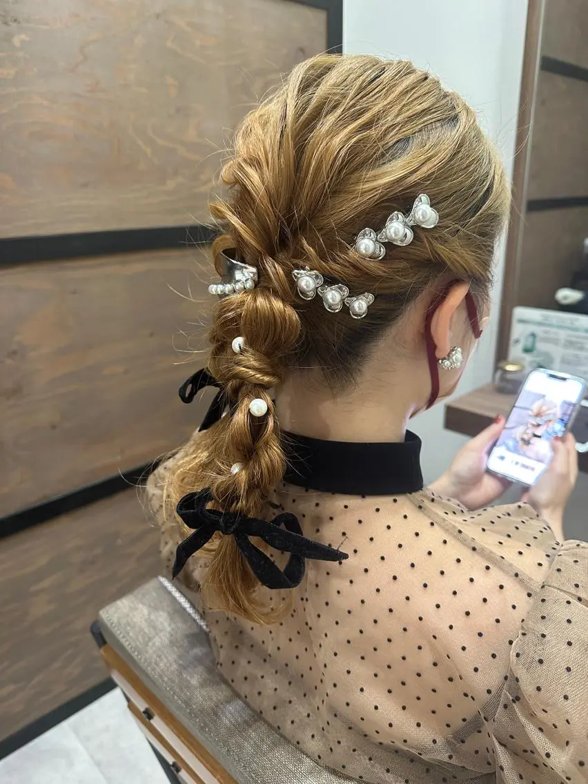 ミディアム ヘアアレンジ ヘアセット 💙美髪救世主💙 関華蓮のヘアスタイル
