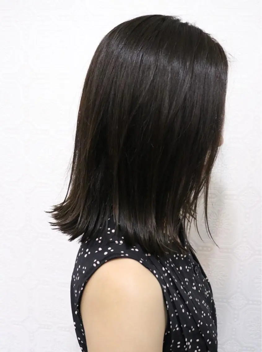 ミディアム カラー 切りっぱなしボブ ボブ 統括ディレクター kuriのヘアスタイル