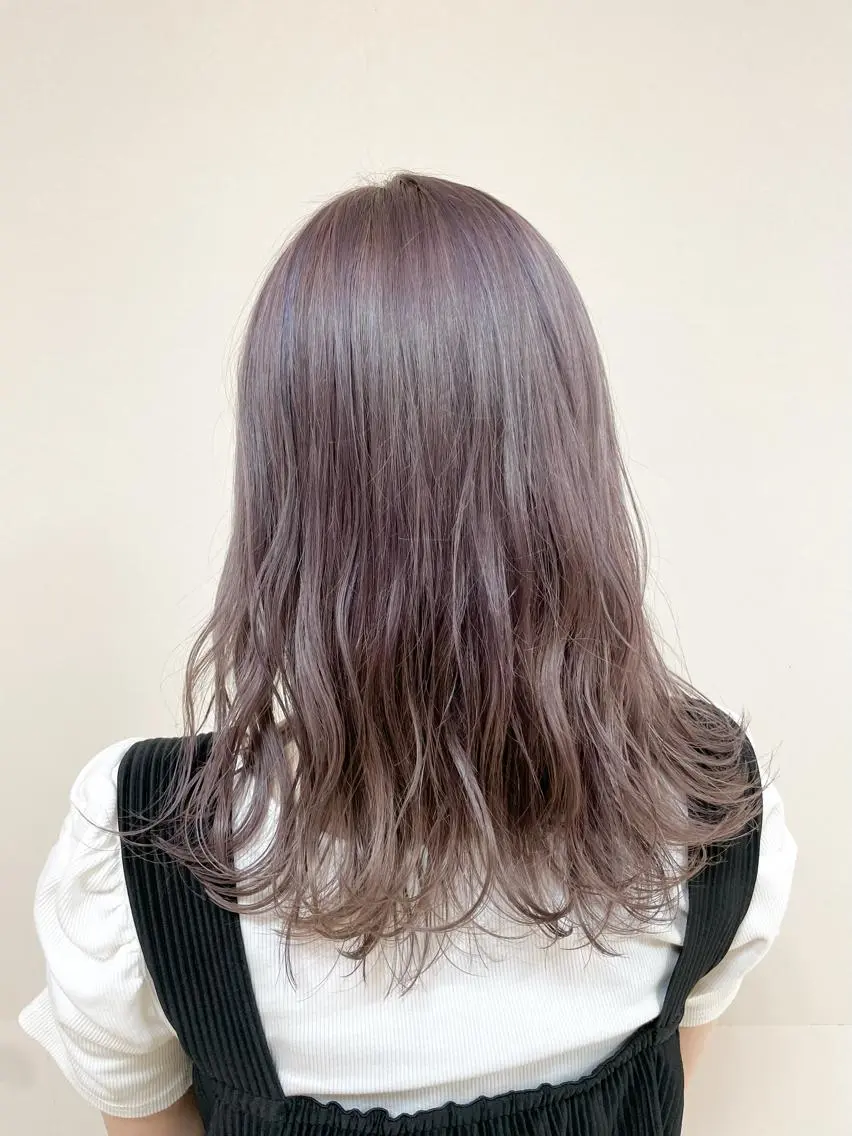 セミロング カラー ヘアアレンジ ヘアカラー トリートメント 【Sweep】おじま のぞみのヘアスタイル