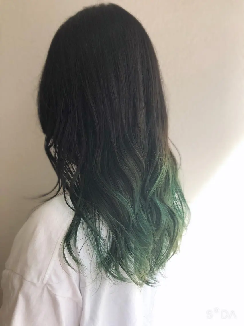 セミロング カラー 透明感カラー グラデーションカラー カット ヘアカラー トリートメント くまがい みゆ【edge.】のヘアスタイル