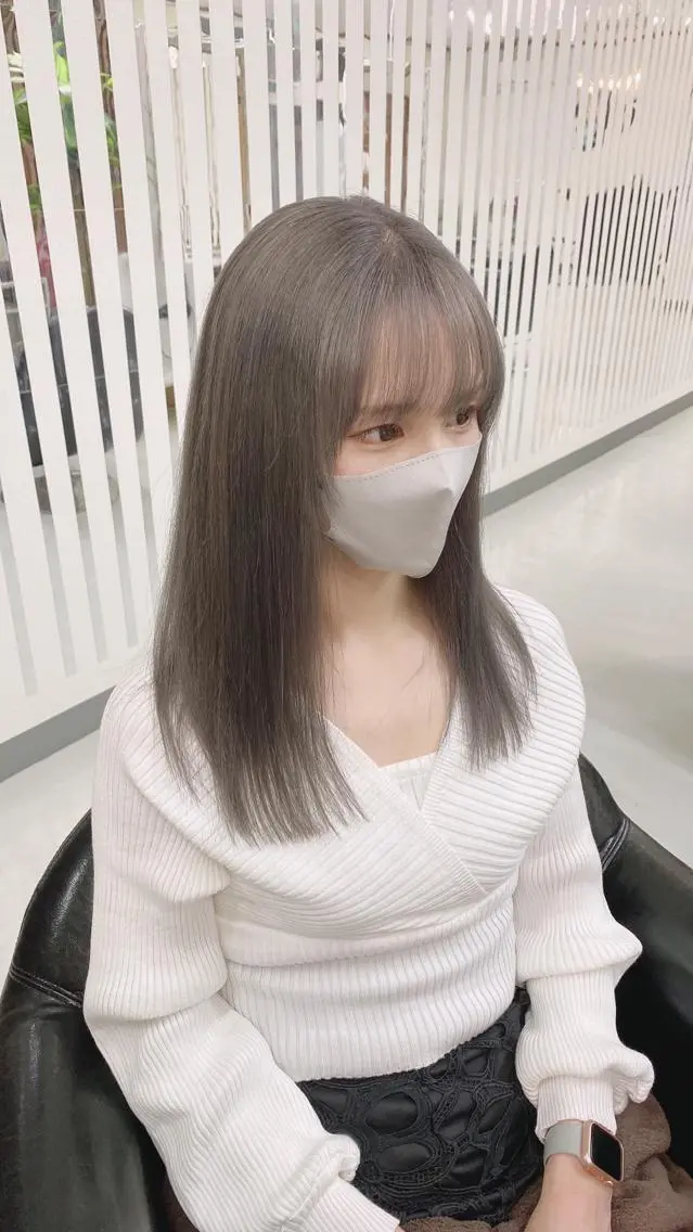 セミロング カラー ヘアカラー トリートメント YURI ✨のヘアスタイル