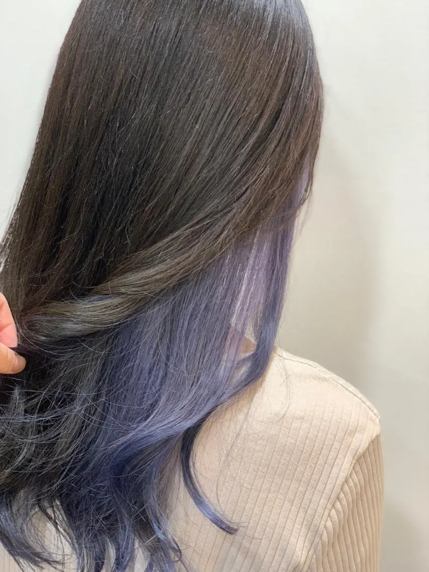ロング カラー インナーカラー パープルカラー 🌼杉田 胡桃🌼のヘアスタイル