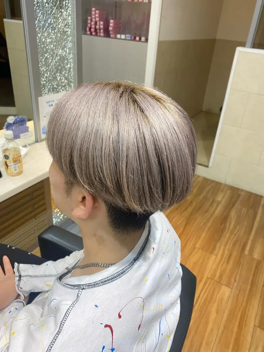 ショート カラー メンズ ヘアカラー 土井 祐之介のヘアスタイル