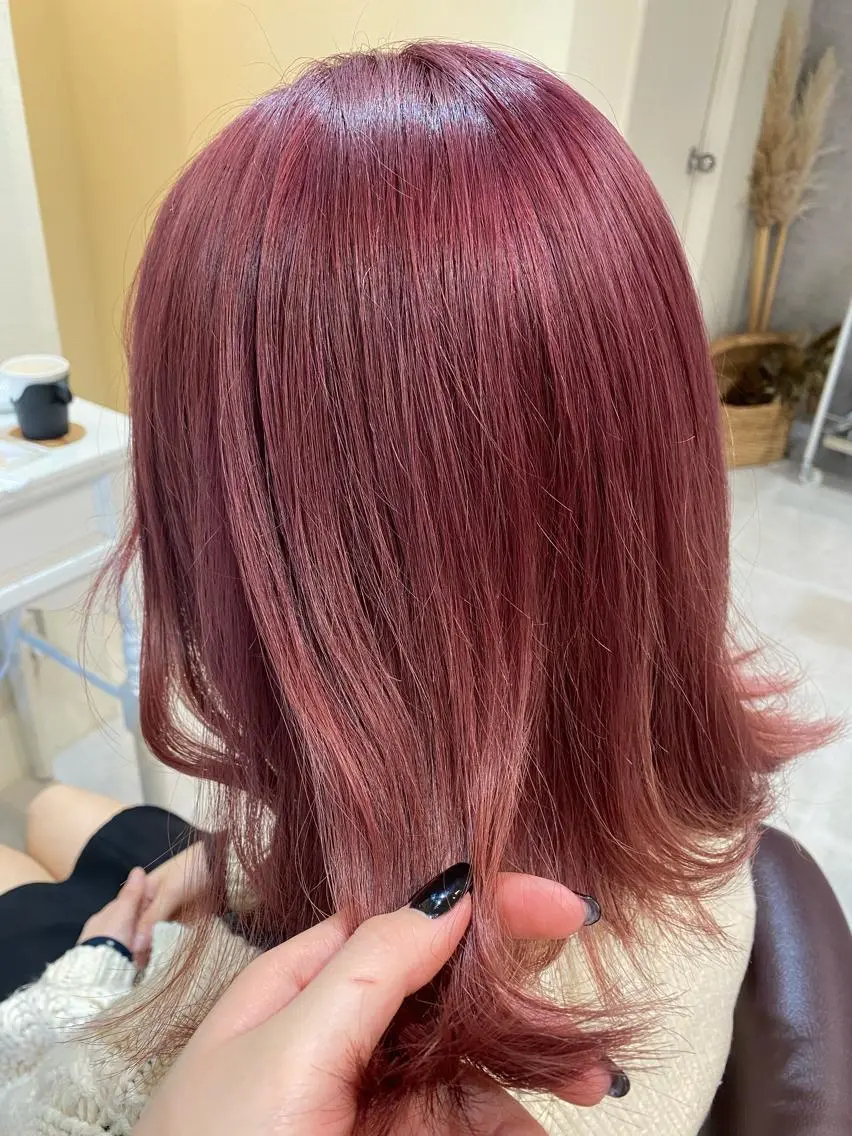 ミディアム カラー ピンクカラー ヘアカラー トリートメント オタク美容師🎮 AKARIのヘアスタイル