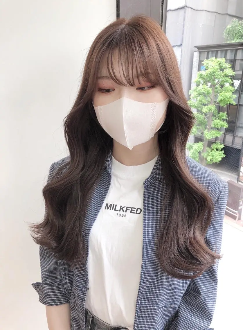 ロング カラー ヨシンモリ 小顔カット カット 韓国ヘア/レイヤー カット SAKURAのヘアスタイル