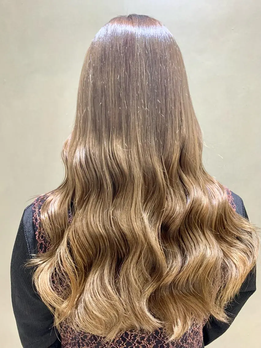 ロング 庄司 沙羅のヘアスタイル