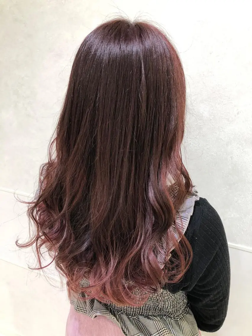 ロング カット ヘアカラー トリートメント 小松崎 結花のヘアスタイル