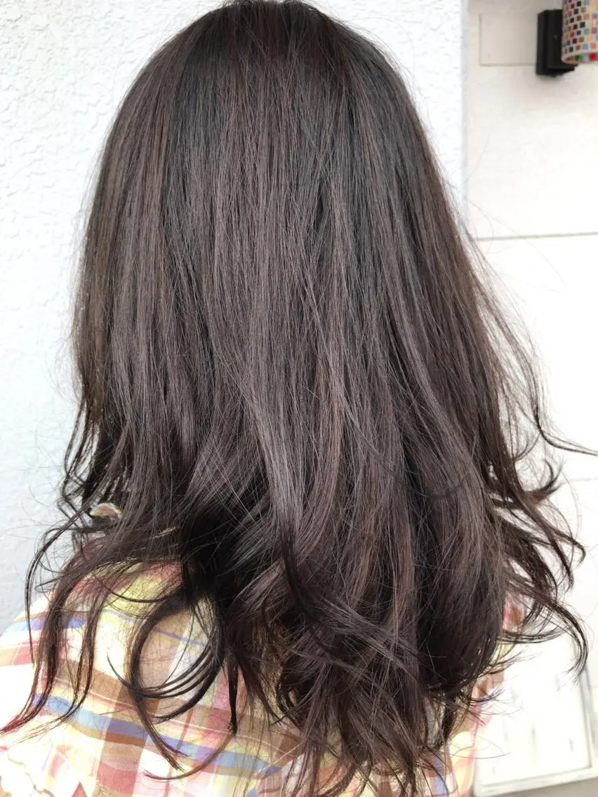 セミロング カラー レイヤーカット匠 イソザキノリユキのヘアスタイル