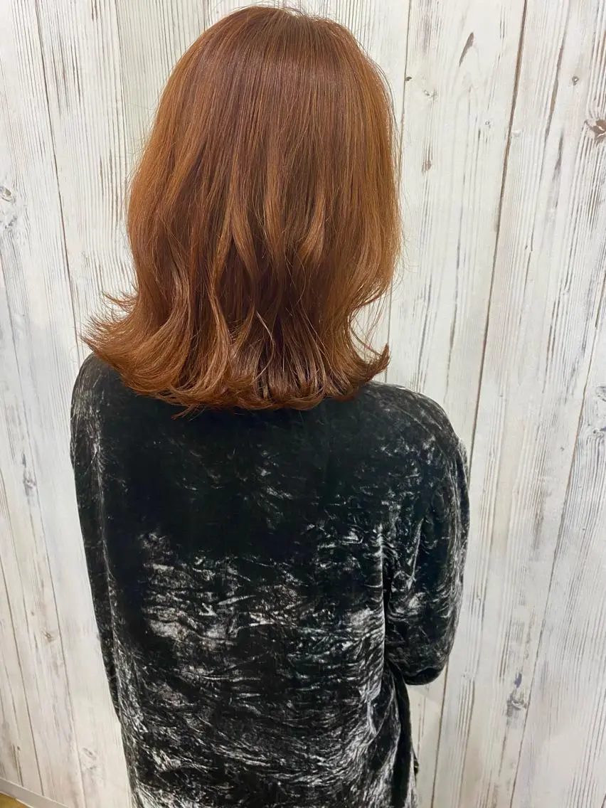 ミディアム カラー ヘアアレンジ ネイル マツエク・マツパ アディクシーカラー ブリーチ 透明感カラー エドルカラー ハイライトカラー カット ヘアカラー トリートメント 夜23時まで予約🉑 reverieあきらのヘアスタイル