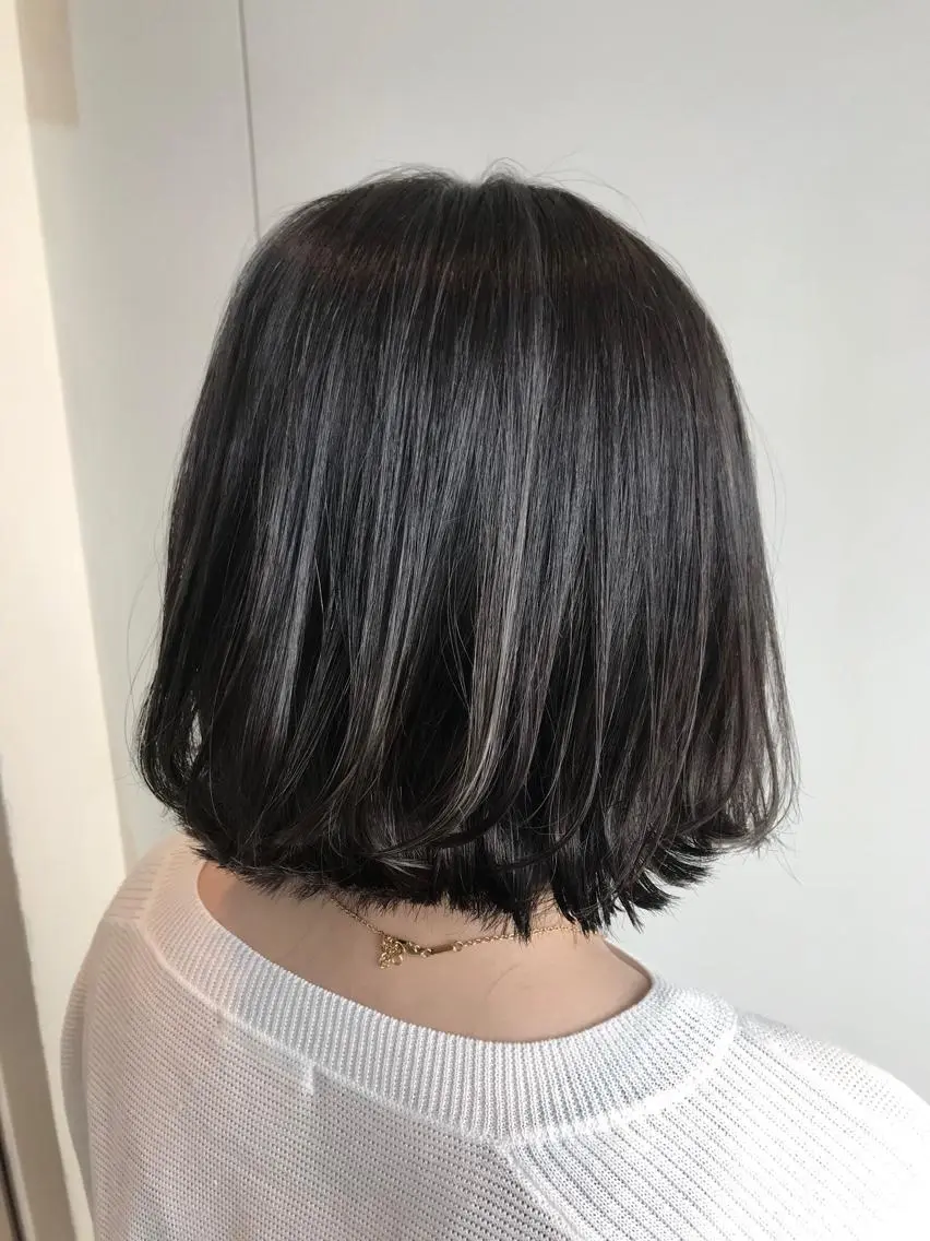 ショート カラー ハイライトカラー ハイライト 外ハネヘア 中塚 義人のヘアスタイル