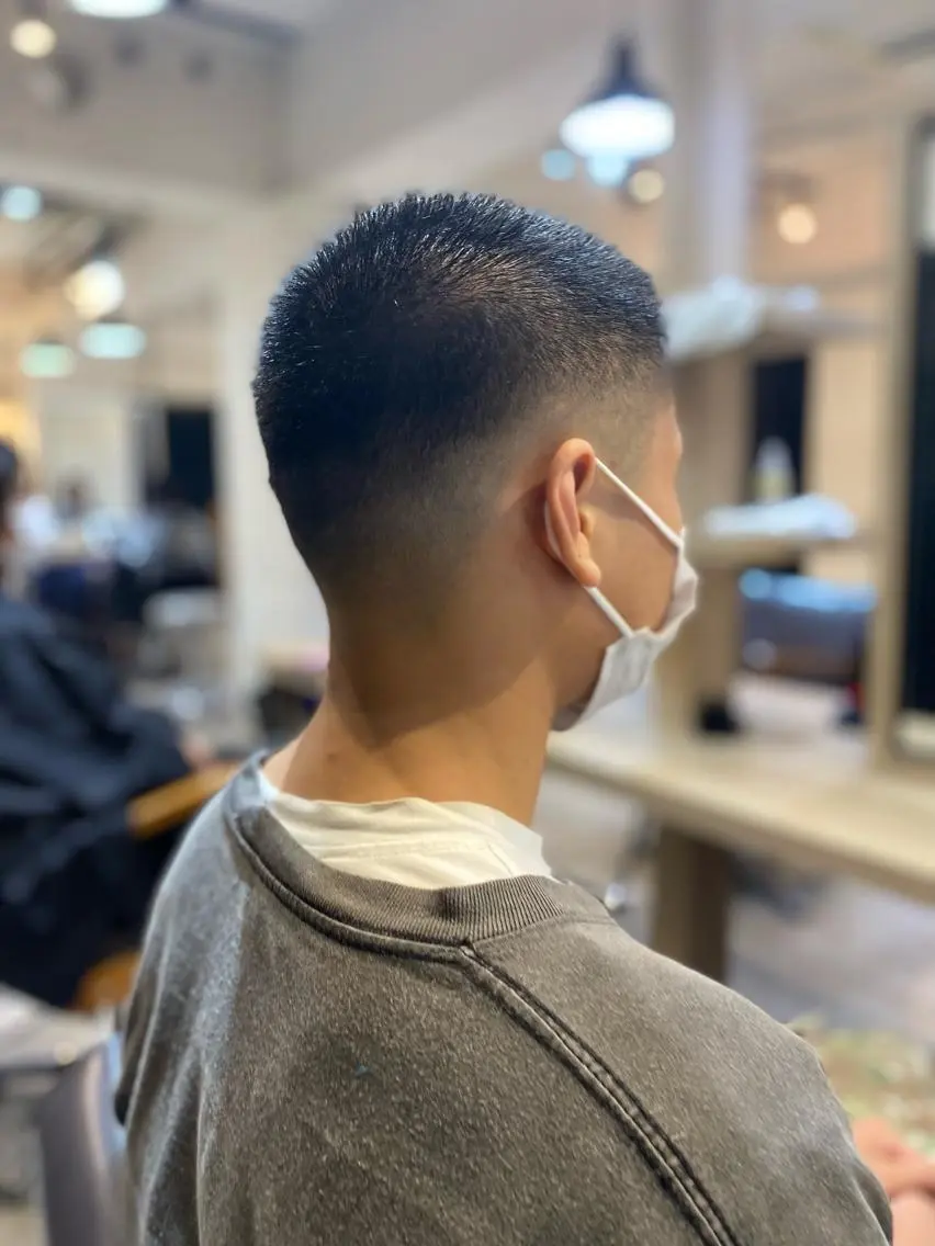 ショート メンズ カット ヨシダ フミノリのヘアスタイル