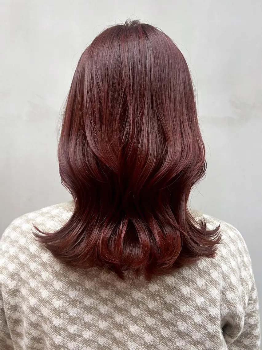 カラー セミロング くびれヘア 顔まわりレイヤー 顔周りカット 韓国風ヘア レイヤーカット カット ヘアカラー トリートメント ITbyALBUM 中野店のヘアスタイル