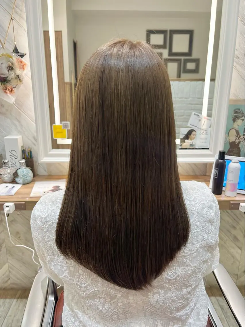 ロング ヘアカラー トリートメント ハイトーンカラー シールエクステのヘアスタイル