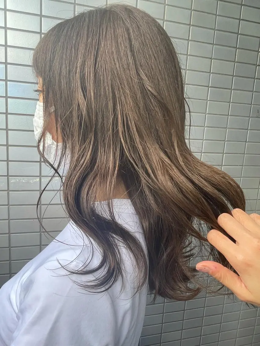 ロング カラー ブラウンカラー イルミナカラー シアーブラウン カット ヘアカラー トリートメント カウンセリング重視 🌿Tsuyukiのヘアスタイル