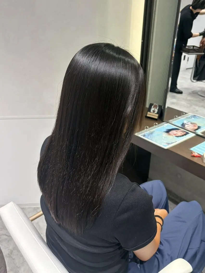 ロング ボブ ハイライト 髪質改善 レイヤーカット ロング カット 縮毛矯正 縮毛矯正特化☔️ 竹口はるかのヘアスタイル
