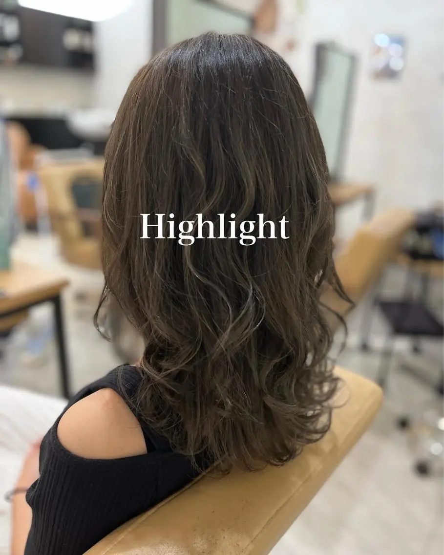 ミディアム カラー 和田 真弥のヘアスタイル