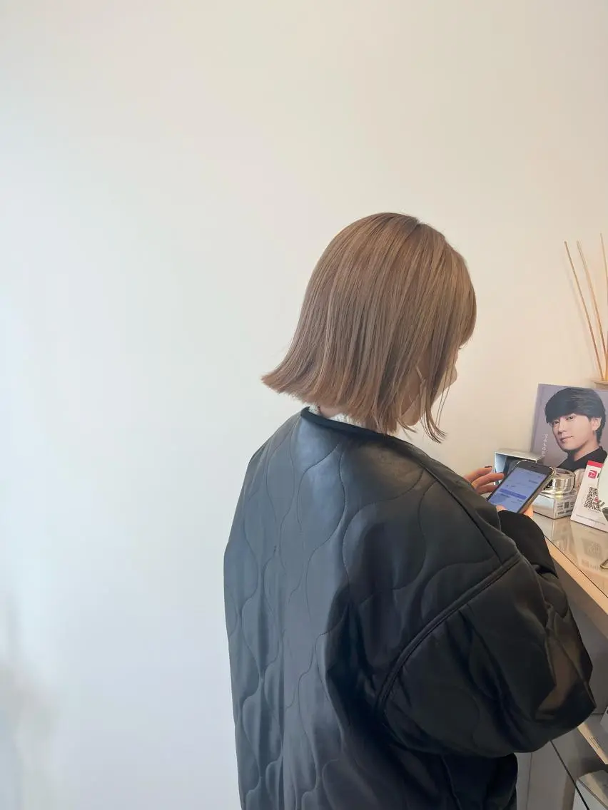 ミディアム ヘアカラー 加藤 明香里のヘアスタイル