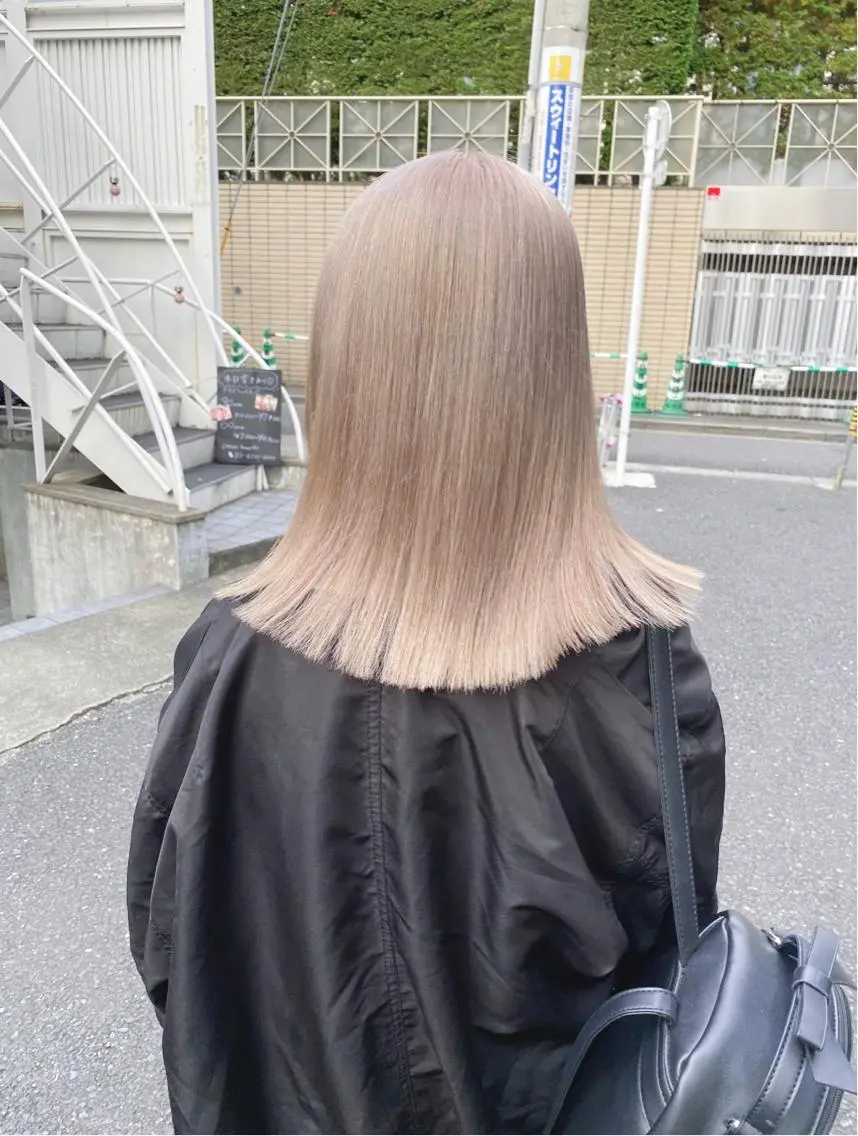 ミディアム カラー パーマ ヘアアレンジ メンズ キッズ ネイル マツエク・マツパ アイブロウ 🎀ハイトーンNo .1🩵NaGiSaのヘアスタイル