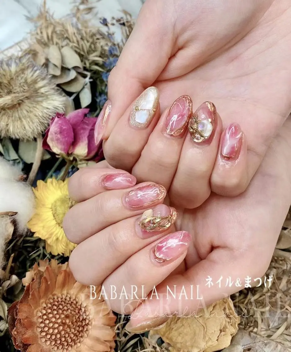 ネイル アートネイル ゴールド Babarla Nailのネイルデザイン