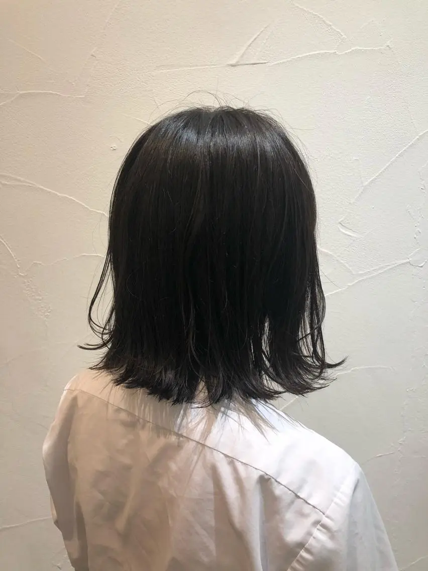 ミディアム 切りっぱなしボブ ボブ Ash中目黒店 榊間茜のヘアスタイル