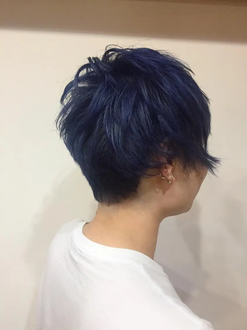 ショート カラー メンズ ブルーカラー カラー特化サロン大阪 ルービック江坂/新城のヘアスタイル