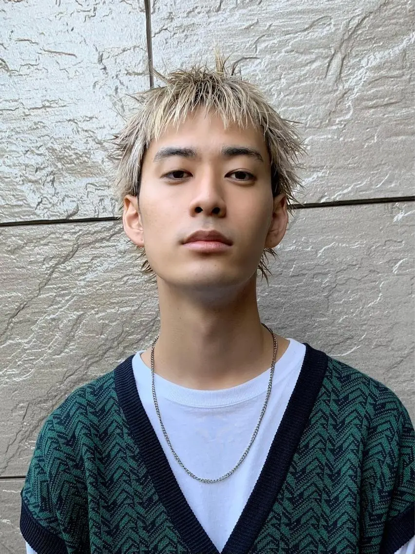 ショート カラー メンズ 似合わせウルフ/ レイヤー/山本祐輔のヘアスタイル