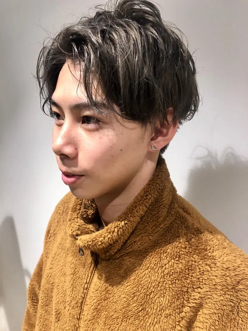メンズ メンズブリーチ 💇‍♀️髪質改善 玉谷　俊💇‍♂️のヘアスタイル