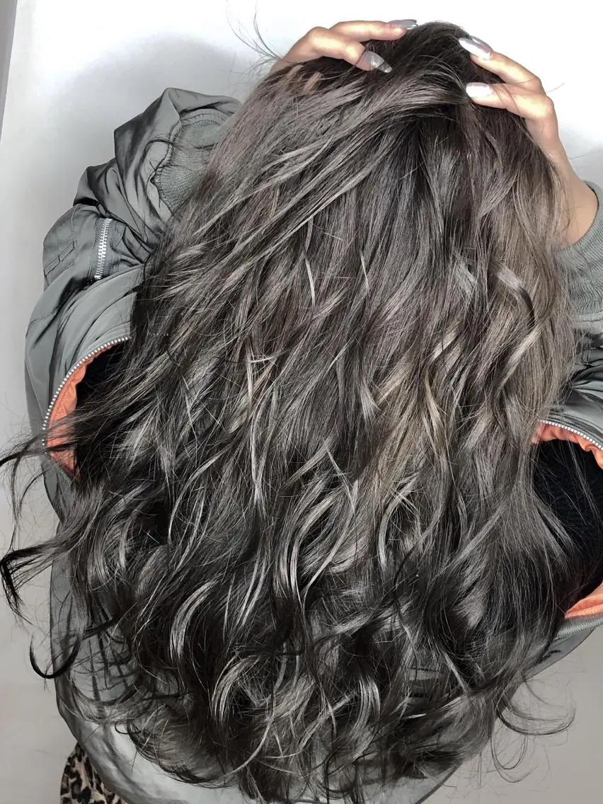 ロング カラー 外国人風カラー 髪質改善 カラー専門店のヘアスタイル