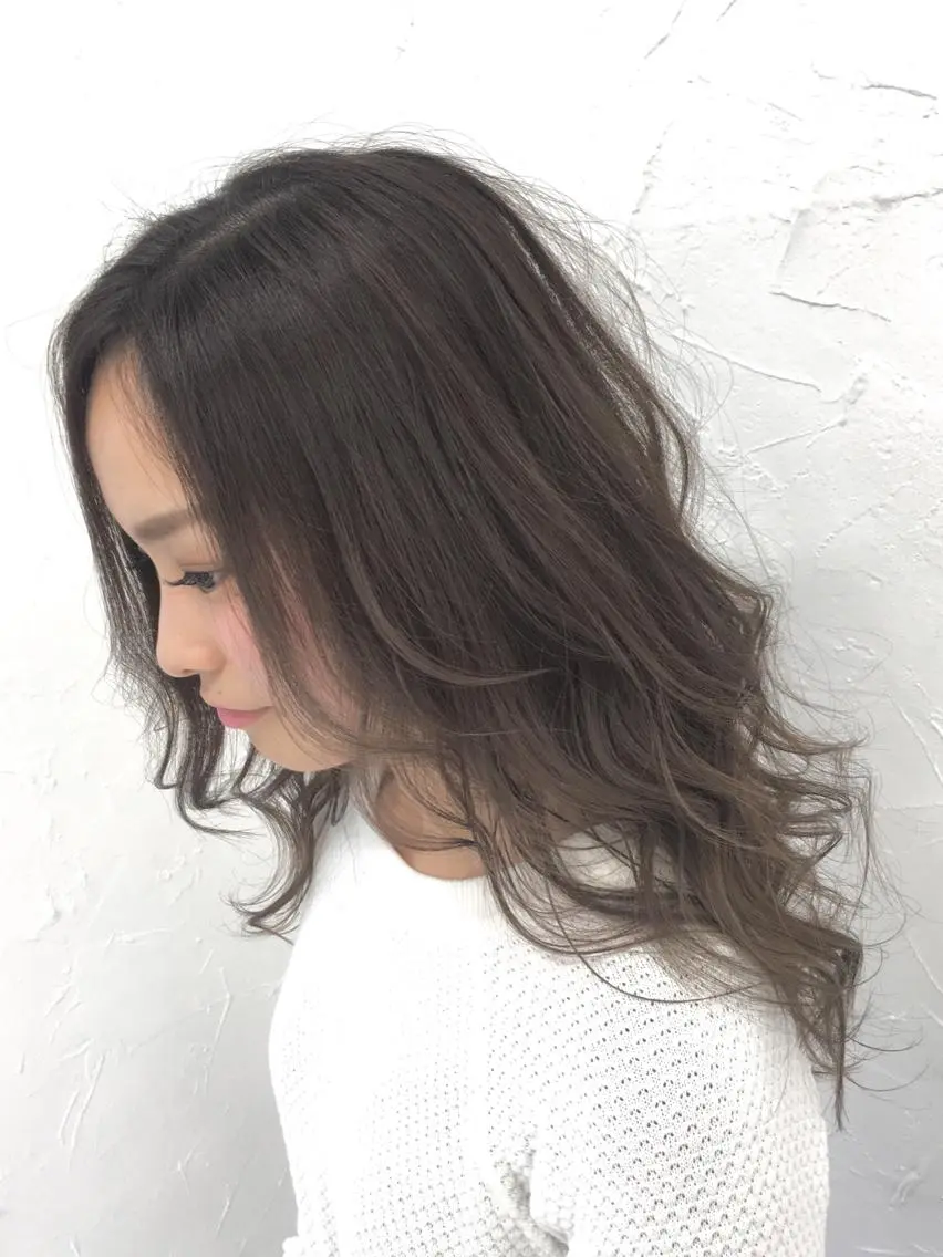 セミロング ヘアアレンジ 脱!黒髪 ダブルカラー【上野】のヘアスタイル
