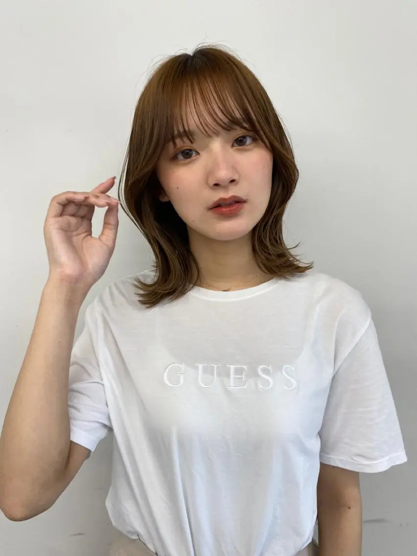 ミディアム くびれヘア カット 🌼渋谷韓国レイヤー 桑尾幸奈🌼のヘアスタイル