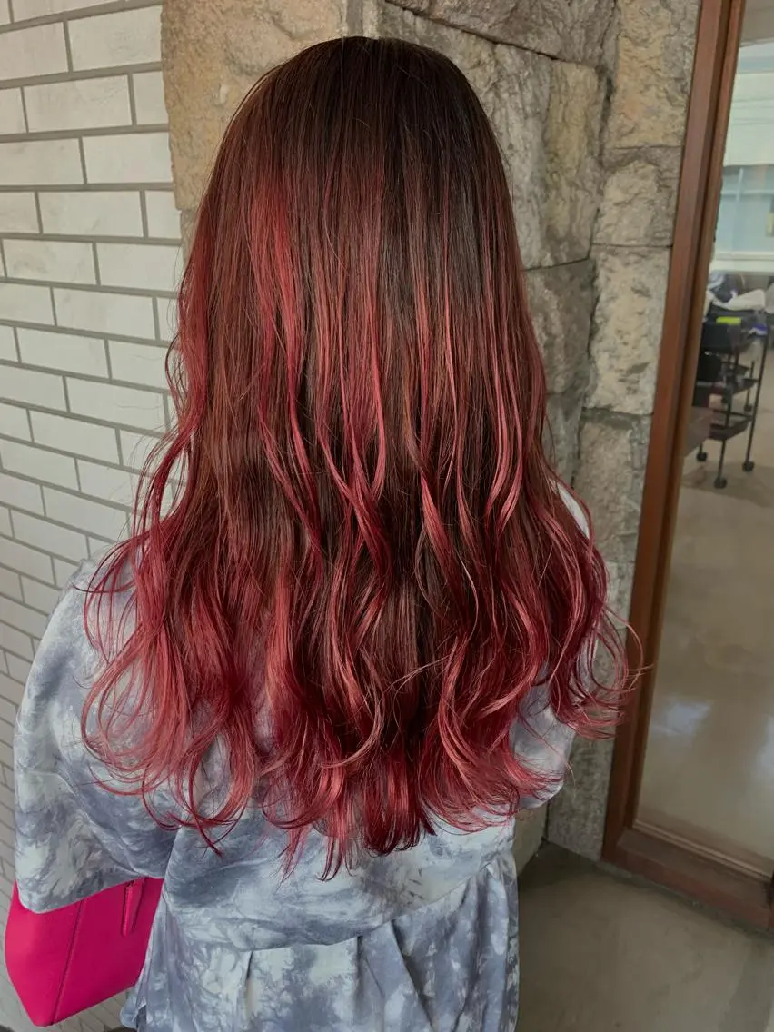 セミロング カラー カット ヘアカラー オージュアソムリエ DAIKI⭐️のヘアスタイル