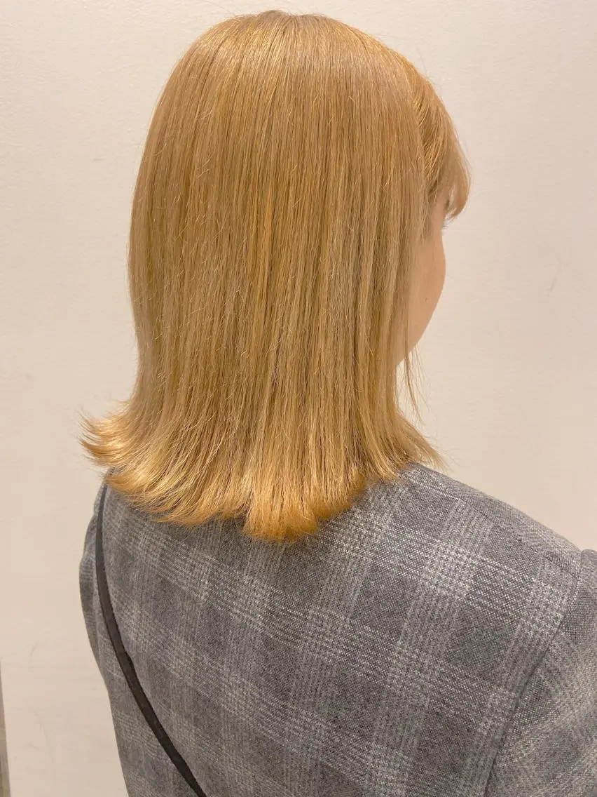 ショート カラー ヘアアレンジ ベージュカラー 天神レイヤーカット No.1💖マユカのヘアスタイル