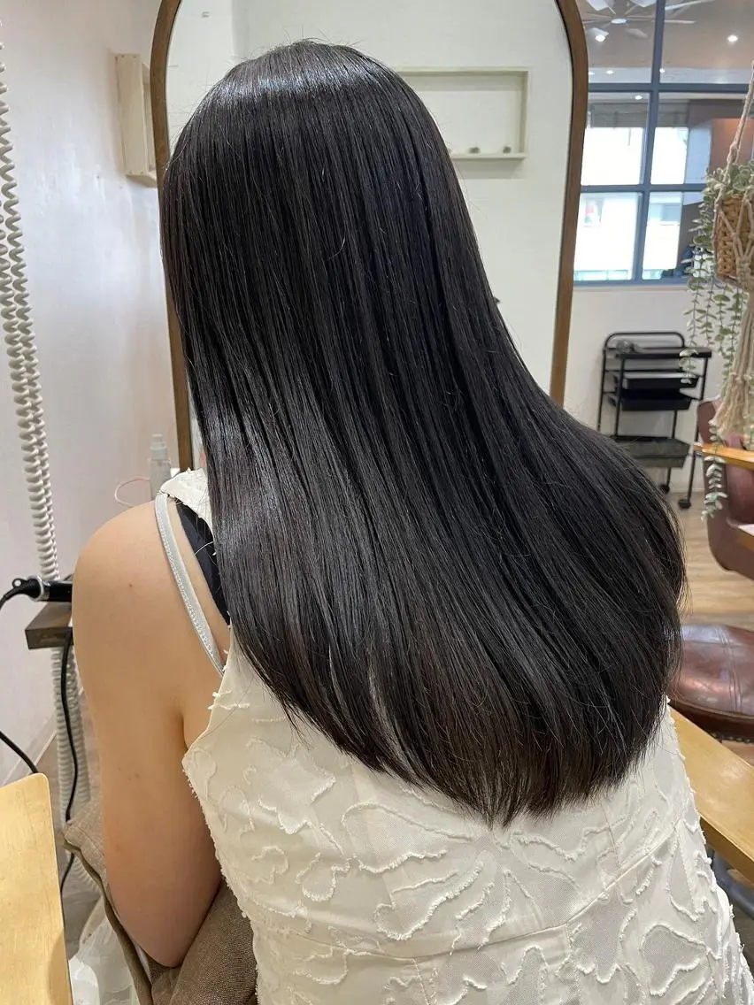 ロング カラー バレイヤージュ ブリーチ ケアブリーチ ダブルカラー ハイライトカラー newi grande 横浜店のヘアスタイル