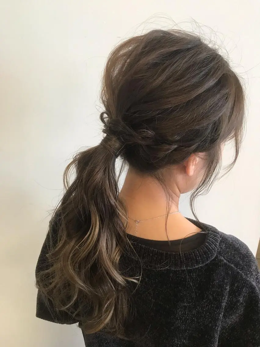 ロング カラー バレイヤージュ ベージュカラー ミルクティーベージュ レイヤーカット ロング デザインカラー🌈 高木リョウのヘアスタイル